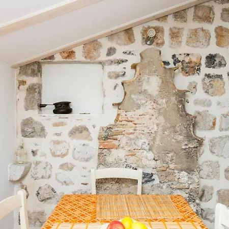 Marini Dvori - With Free Parking