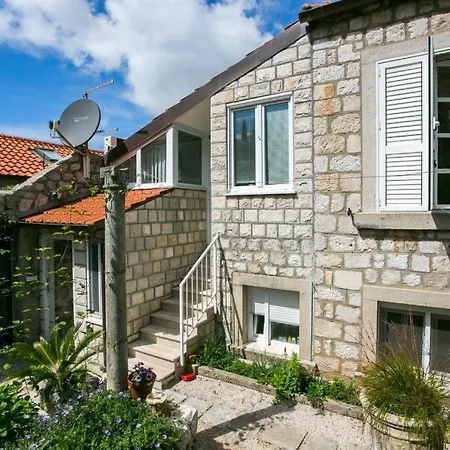 Marini Dvori - With Free Parking Dubrovnik