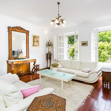 Marini Dvori Apartment *