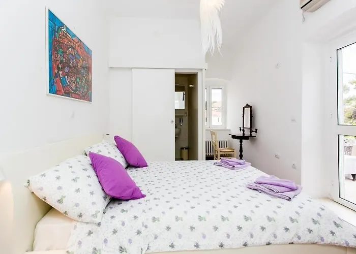 Marini Dvori - With Free Parking דירה *